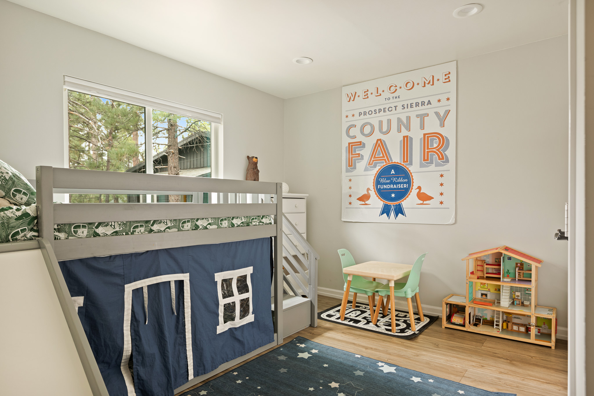 Kids bunk bed playroom at family-friendly Big Bear Airbnb