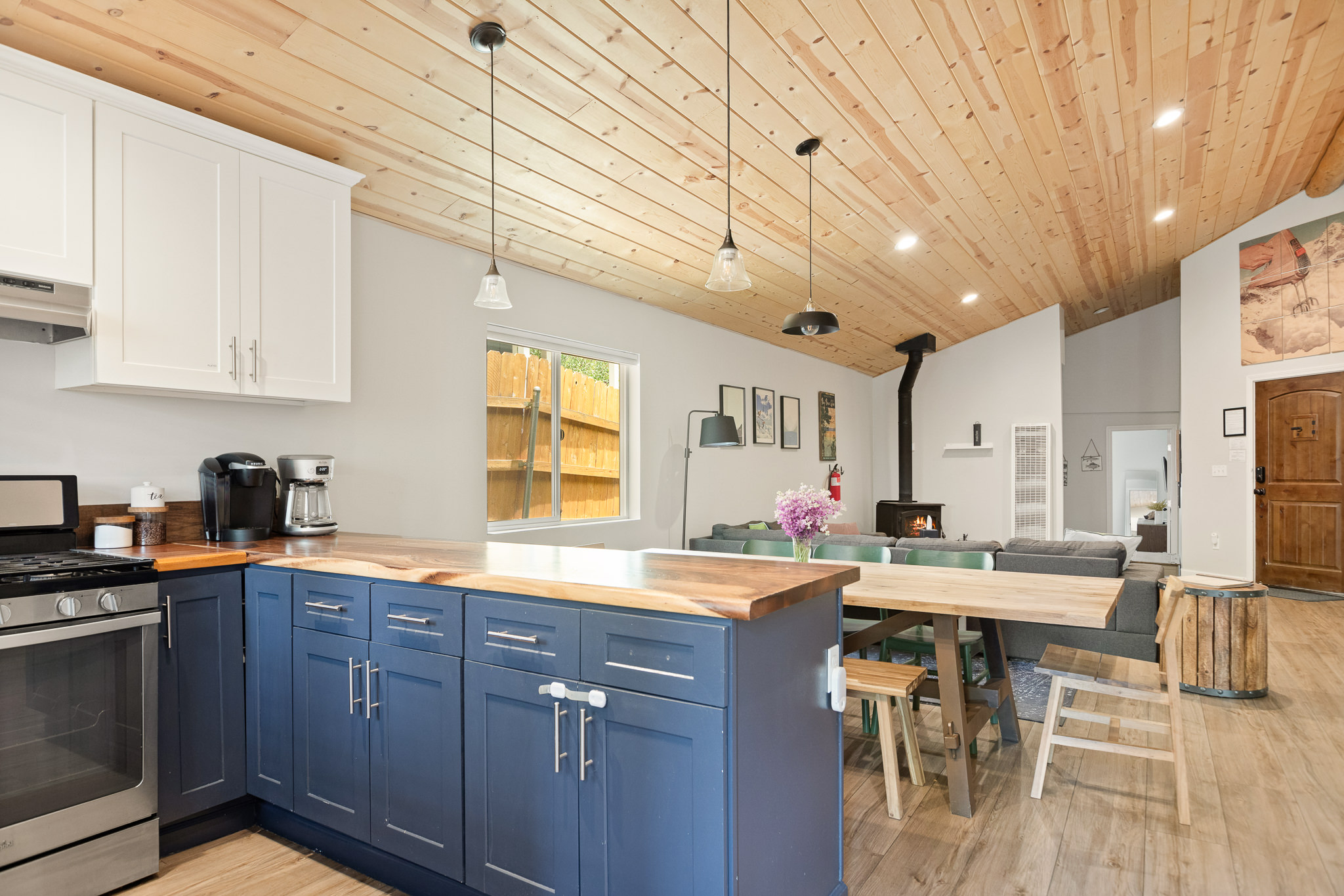 Second angle of the navy blue kitchen at The Big Bear Cubhouse